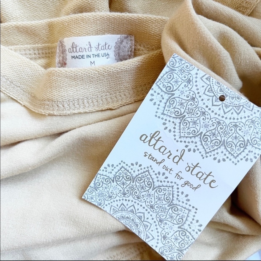 ALRAR’D STATE NWT Mica Ruffle Peplum Hem Top Size Medium in New Wheat Tan - Picture 15 of 16
